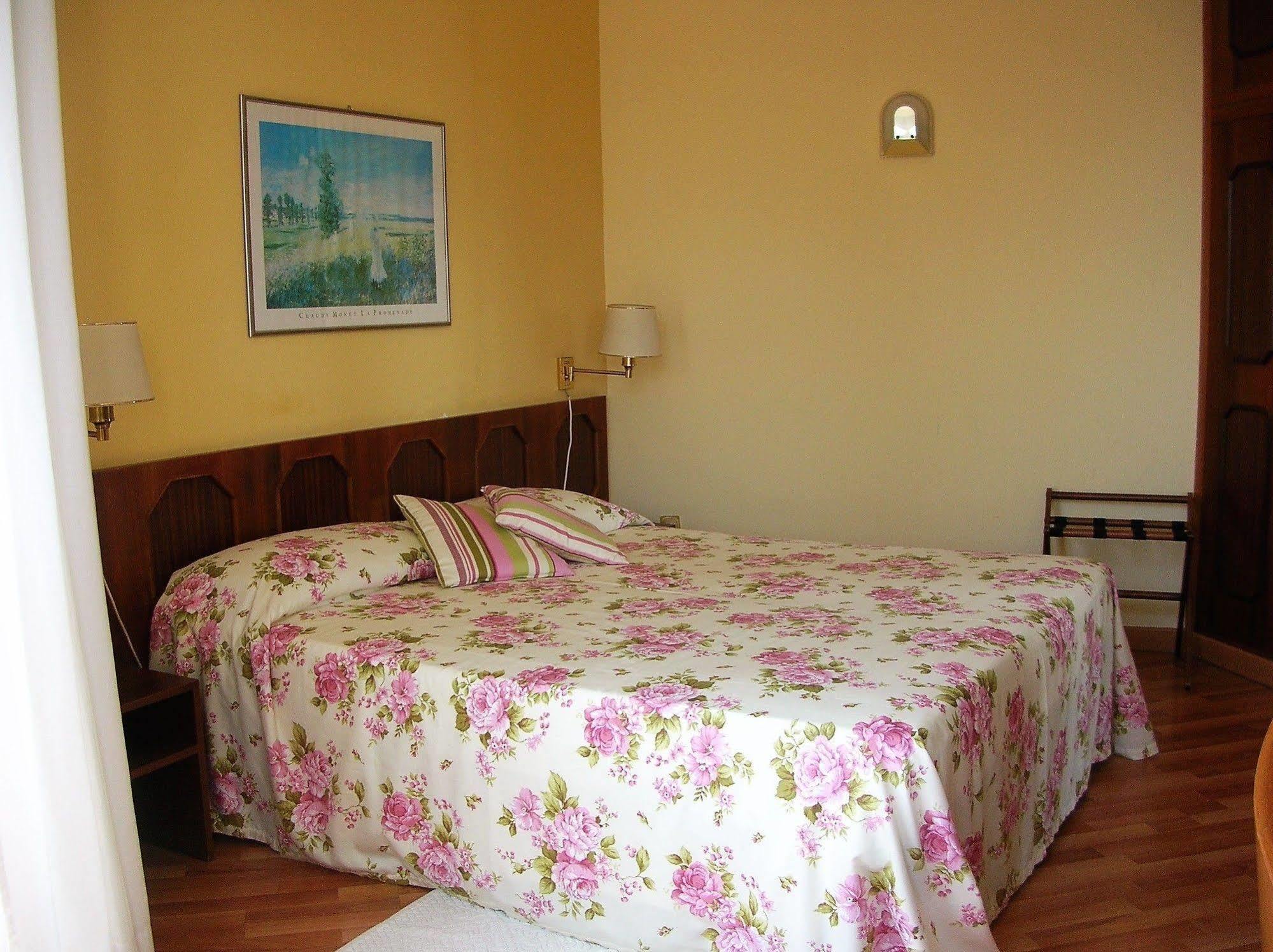 Hotel Della Punta บอร์ดิเกรา ภายนอก รูปภาพ